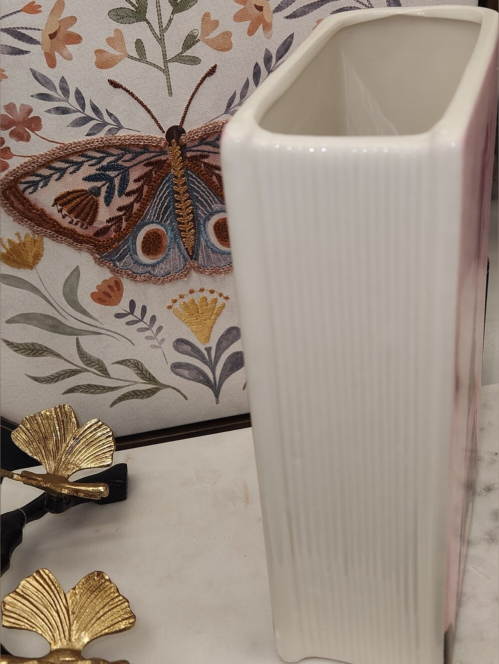 ๐ฅ Limited Edition Ceramic Makeup/ Hair Brush Holder Vase Eiffel & Lux Logo - Picture 13 of 13